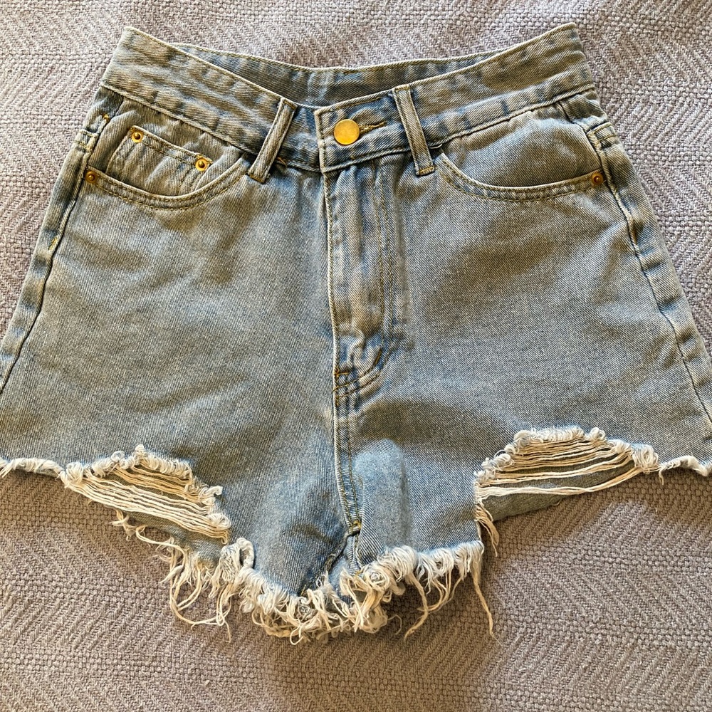 Cute ripped booty shorts